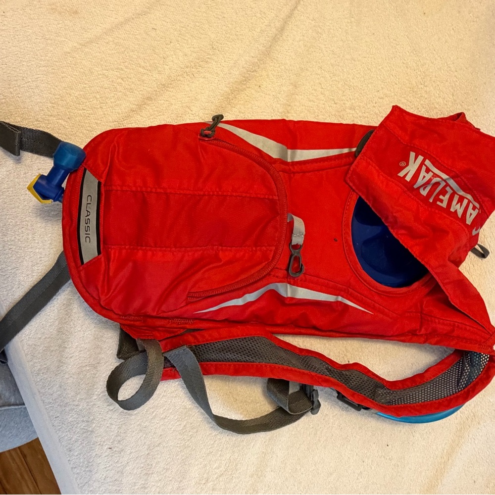 Classic red camelbak